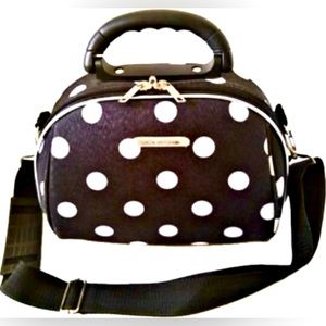 Cute Luca Vergani Travel Polka Dot Bag Cosmetic
Travel Bag, Great Preowned Cond